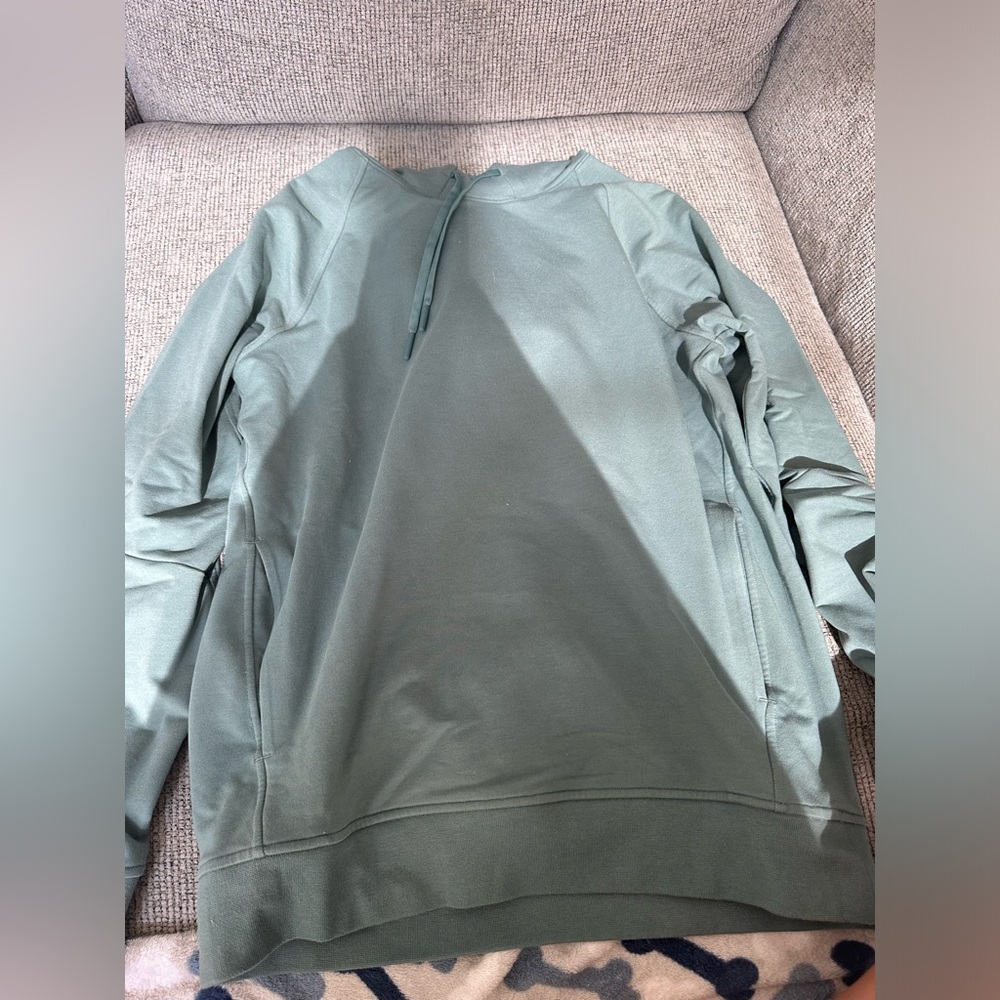 lulu sweatshirt